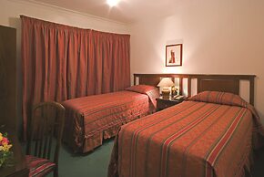 Delmon Suites