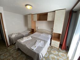 Hotel Nanni Garnì