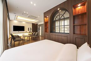 Hotel Demer