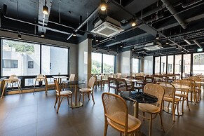 Hotel Demer