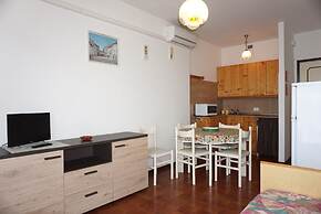 Cozy One-bedroom Apartment