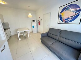 Relax by the Garden-flat for up to 6 Guests