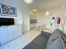 Relax by the Garden-flat for up to 6 Guests