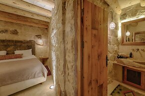 Doda Artisanal Cave Hotel +14