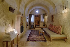 Doda Artisanal Cave Hotel +14