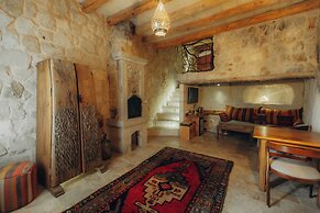 Doda Artisanal Cave Hotel +14