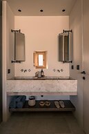 Theros All Suite Hotel - Adults Only