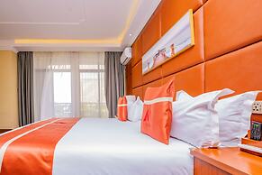 M Apartments & Hotel