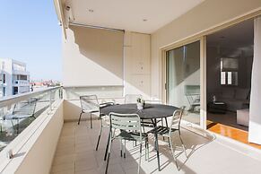 Exquisite 2BR Apartment