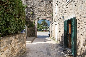 Old Town Apartment Dan