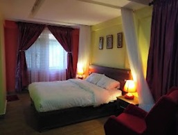 Tripple T Hotel