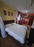 Tripple T Hotel