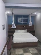Tripple T Hotel