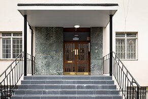 The Bayswater Flats