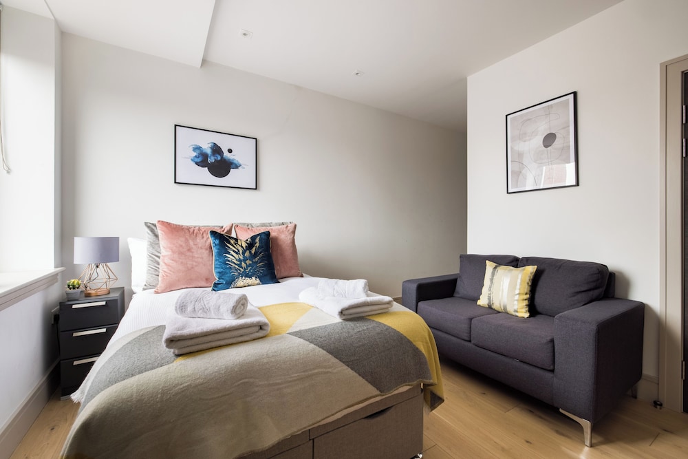 The Kingston Upon Thames Apartme