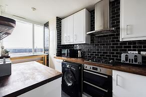 Stunning 2 Bed Flat near Tower Bridge
