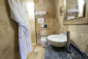 Underground Cave Suites
