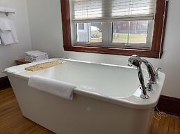 The Archie & Isidore Hotel