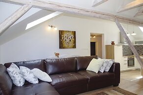 Villa Cujez With Sauna And Pool