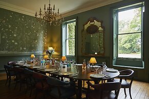 The Retreat, Elcot Park