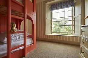 The Retreat, Elcot Park