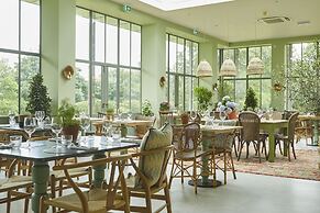 The Retreat, Elcot Park