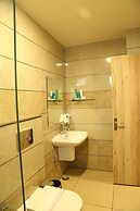 Hotel Reva Regency