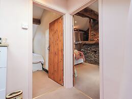 Jacky Garth Cottage