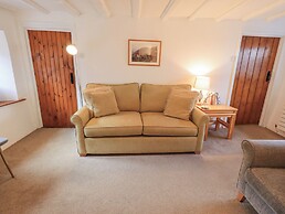 Jacky Garth Cottage