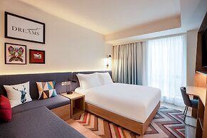 Hampton by Hilton Bath City