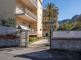 LA VITA E' BELLA