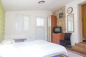 Apartments Old Town Aleksici