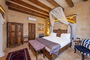 Pegas Cave Suites
