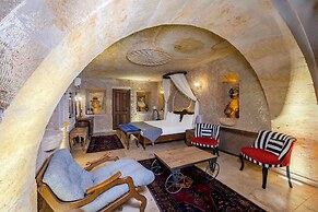 Pegas Cave Suites