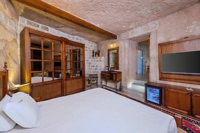 Pegas Cave Suites