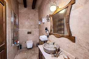 Pegas Cave Suites