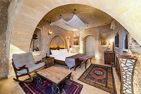 Pegas Cave Suites