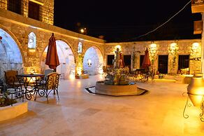 Pegas Cave Suites