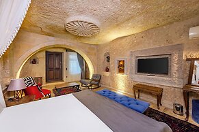 Pegas Cave Suites