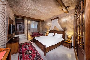 Pegas Cave Suites
