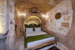 Pegas Cave Suites