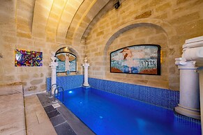 Pegas Cave Suites