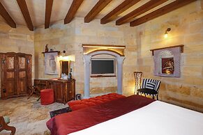 Pegas Cave Suites