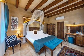 Pegas Cave Suites