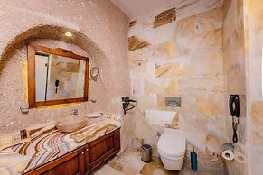 Pegas Cave Suites