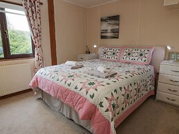 Roe Deer Lodge