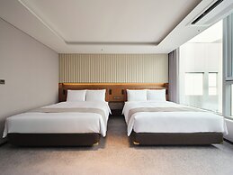 Stanford Hotel Myeongdong