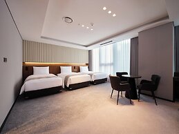 Stanford Hotel Myeongdong