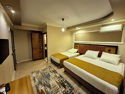 Toprak Hotel