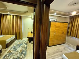 Toprak Hotel